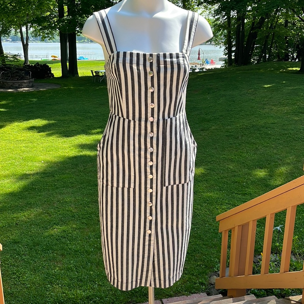 Forever 21 cotton pencil dress M